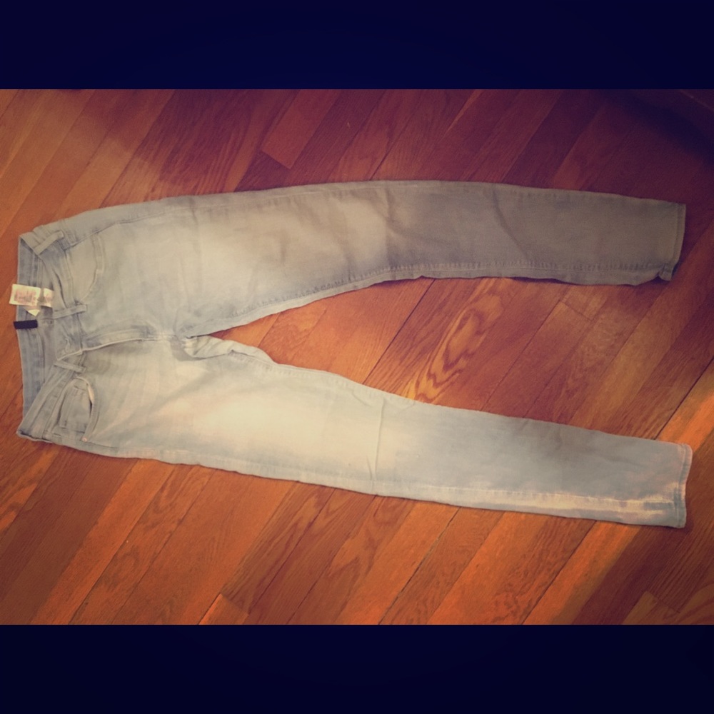 H&M Light-wash Jeans